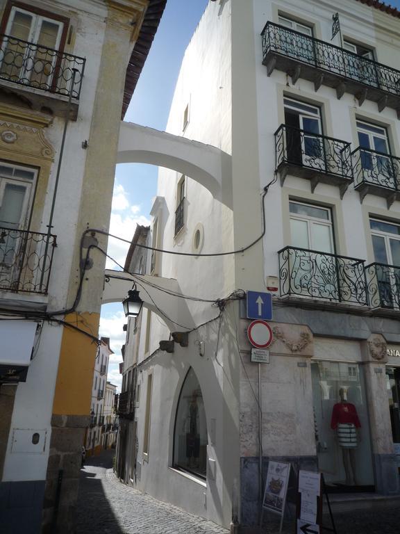 Ebora Home - Garage Free - Centro Historico Évora Esterno foto