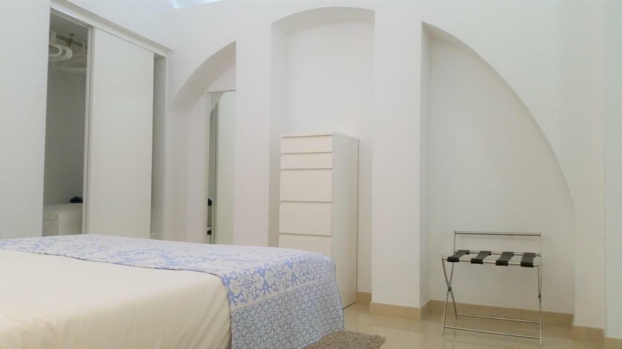 Ebora Home - Garage Free - Centro Historico Évora Esterno foto